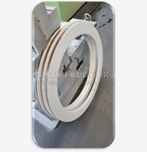 Prevlečen PTFE podporni obroč za stolp